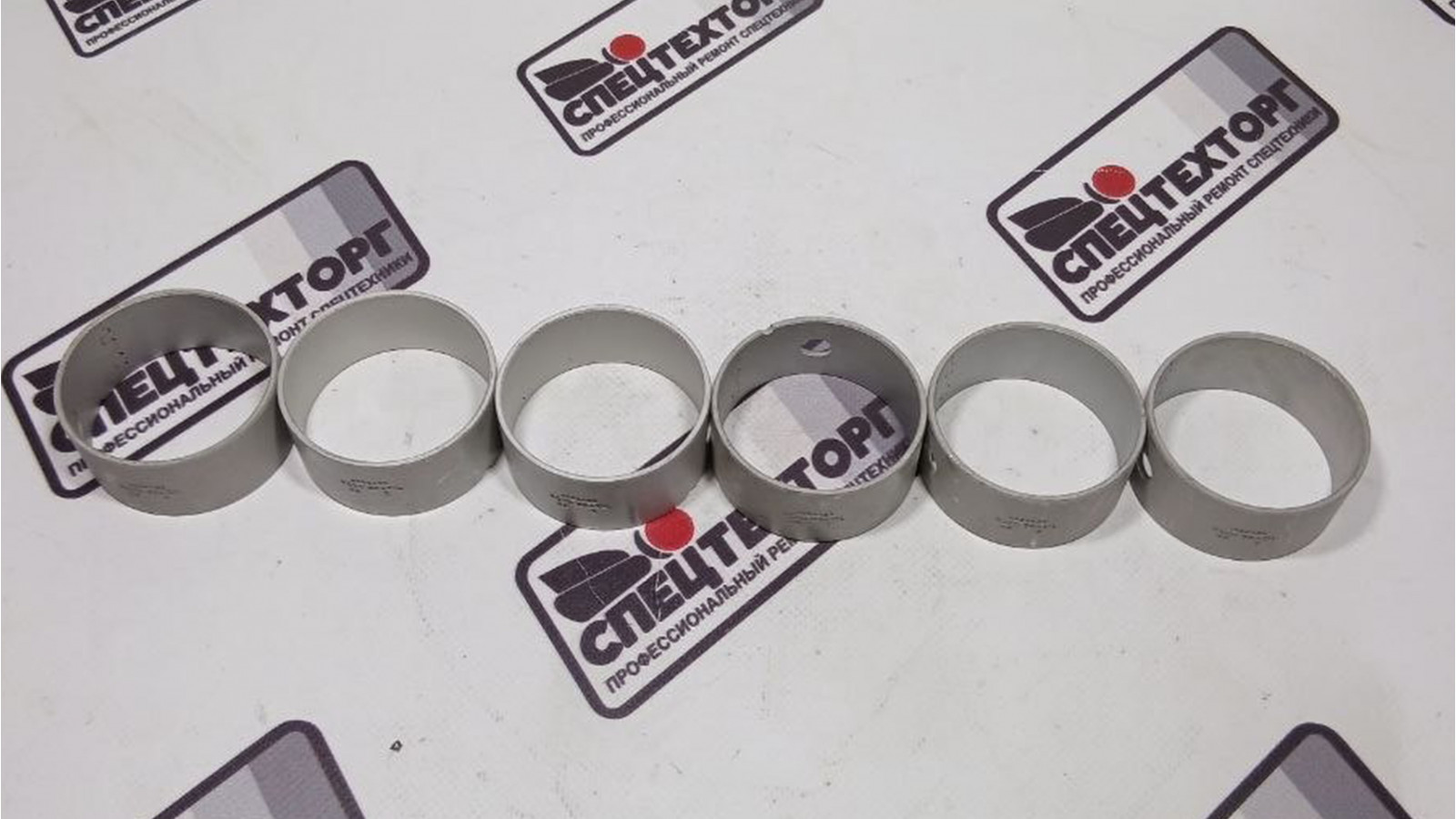 Втулка распредвала клапанов Cummins QSX15 4026423 Втулка распредвала клапанов Cummins QSX15 4026423