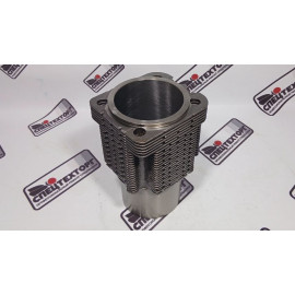 Гильза DEUTZ F6L913 02231928 Гильза DEUTZ F6L913 02231928