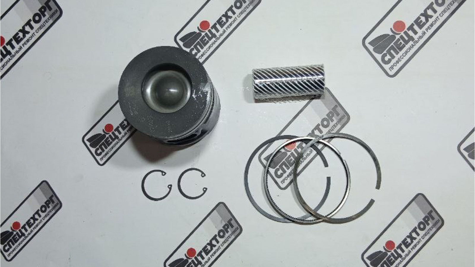 Поршень в сборе Yuchai YC6B125 Поршень в сборе Yuchai YC6B125