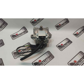Шаговый мотор Komatsu PC100-6, PC100L-6, PC120-6, PC120LC-6, PC120sc-6, PC130-6, PC150-6, PC150LC-6, PC150LGP-6, PC160-6 7834-40-2004